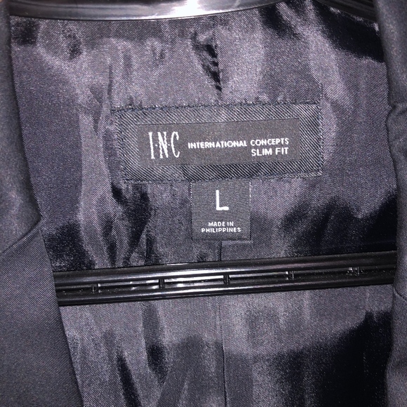 jacket - Picture 3 of 3